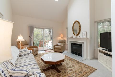 36 Windsor Pt, Mashpee, MA 02649 photo 4
