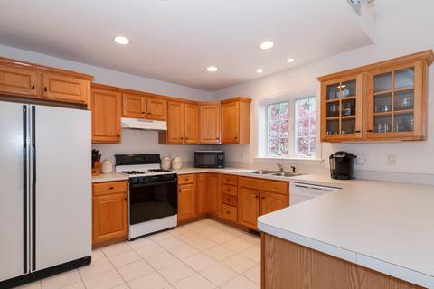 36 Windsor Pt, Mashpee, MA 02649 photo 10