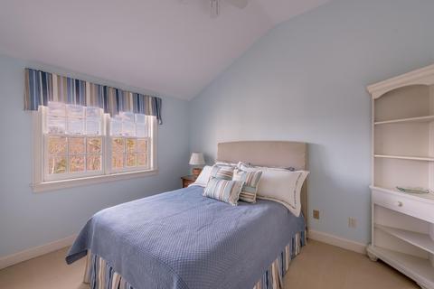 211 Dunrobin Rd, Mashpee, MA 02649 photo 11