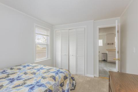112 Spring St, Hyannis, MA 02601 photo 12