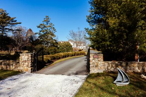 72 Burgess Point Rd, Wareham, MA 02571 photo 3