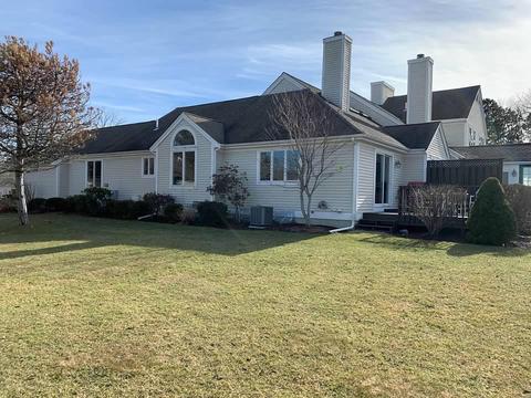6 Beacon Ct, Mashpee, MA 02649 photo 3