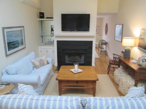 171 Pine Ln #2, Osterville, MA 02655 photo 2