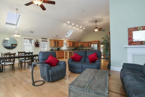 24 Gault Rd, West Wareham, MA 02576 photo 12