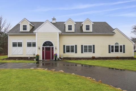 24 Gault Rd, West Wareham, MA 02576 photo 1