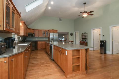 24 Gault Rd, West Wareham, MA 02576 photo 18