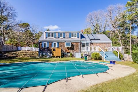 39 Mashpee Rd, Cotuit, MA 02635 photo 16