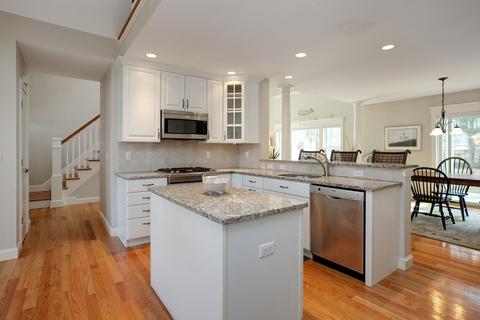 71 Dovetail Ln, Cotuit, MA 02635 photo 9