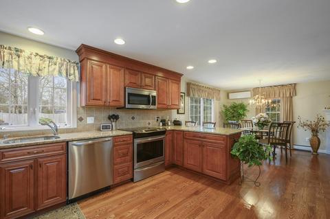 16 Spinnaker Dr, Mashpee, MA 02649 photo 8
