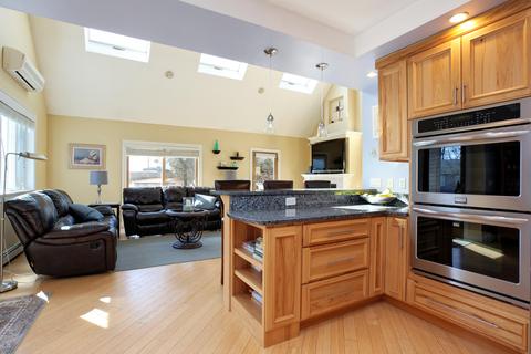 2 Mercury Ave, Pocasset, MA 02559 photo 9