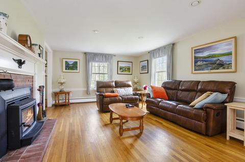 3885 Main St, Barnstable, MA 02630 photo 8