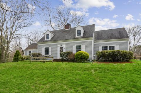 3885 Main St, Barnstable, MA 02630 photo 2