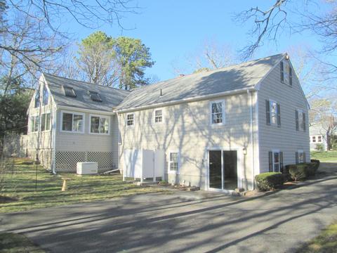 37 Bramblebush Dr, Cotuit, MA 02635 photo 19