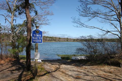 116 Bay Rd, Cotuit, MA 02635 photo 10