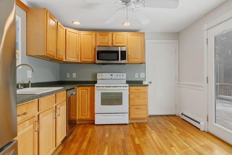 75 Pineview Dr, Cotuit, MA 02635 photo 8