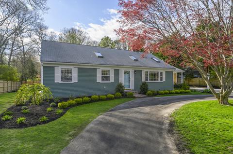 73 Knotty Pine Ln, Centerville, MA 02632 photo 2