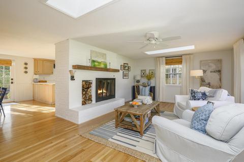 73 Knotty Pine Ln, Centerville, MA 02632 photo 5