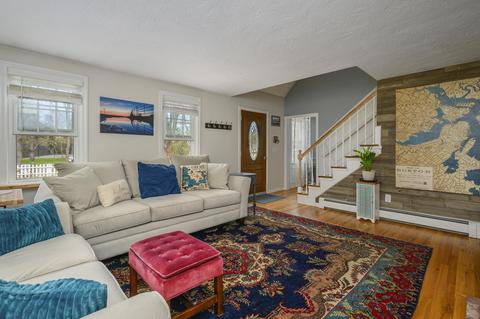 29 Old Kings Rd, Cotuit, MA 02635 photo 6