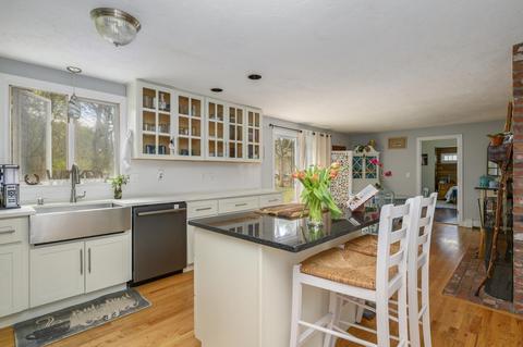 29 Old Kings Rd, Cotuit, MA 02635 photo 9