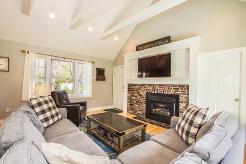 11 Oak Ridge Rd, Osterville, MA 02655 photo 9
