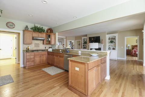 25 Dacey Dr, Centerville, MA 02632 photo 10