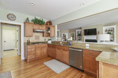 25 Dacey Dr, Centerville, MA 02632 photo 11