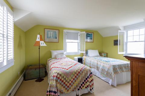 222 Fifth Ave, Hyannis, MA 02601 photo 30
