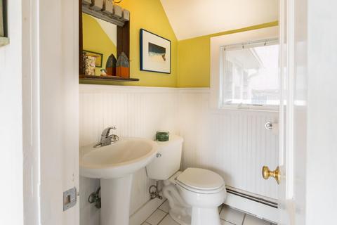 222 Fifth Ave, Hyannis, MA 02601 photo 19