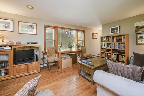 1802 Phinneys Ln, Barnstable, MA 02630 photo 4
