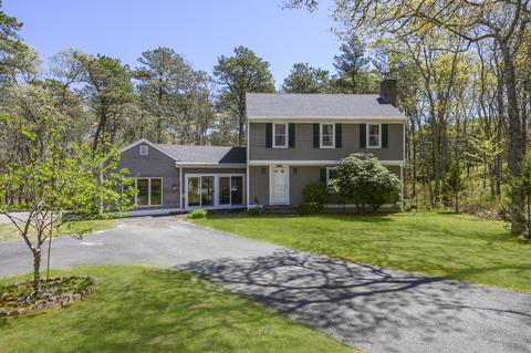 1802 Phinneys Ln, Barnstable, MA 02630 photo 1