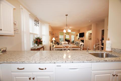 18 Grey Hawk Dr, Mashpee, MA 02649 photo 5