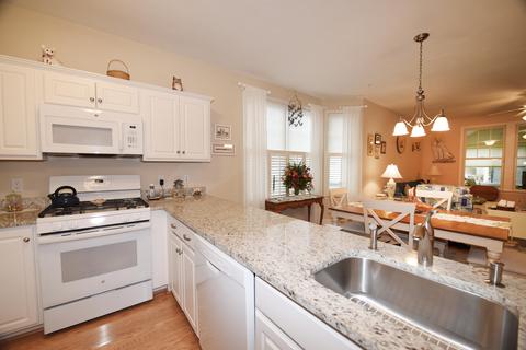 18 Grey Hawk Dr, Mashpee, MA 02649 photo 4