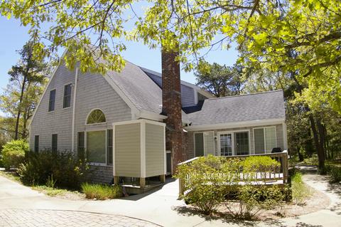 75 Shady Ln, Eastham, MA 02642 photo 2