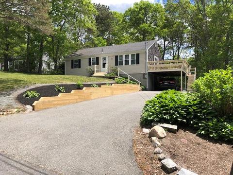 35 Highview Ave, Mashpee, MA 02649 photo 1