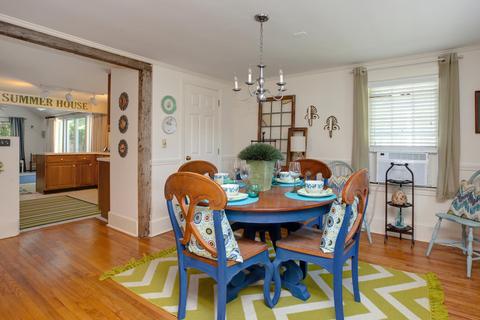 630 S Main St, Centerville, MA 02632 photo 9