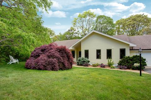 7 Babbling Brook Rd, Centerville, MA 02632 photo 2