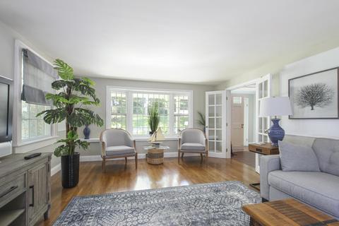 438 Main St, Osterville, MA 02655 photo 8
