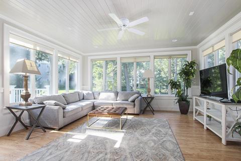 438 Main St, Osterville, MA 02655 photo 9
