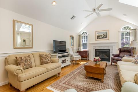 15 Falling Leaf Ln, Osterville, MA 02655 photo 10