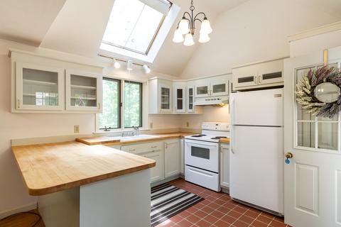 54 Crawford Rd, Cotuit, MA 02635 photo 4