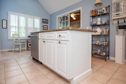2 Gold Leaf Ln, Mashpee, MA 02649 photo 18