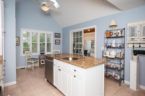 2 Gold Leaf Ln, Mashpee, MA 02649 photo 13