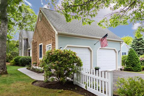 2 Gold Leaf Ln, Mashpee, MA 02649 photo 4