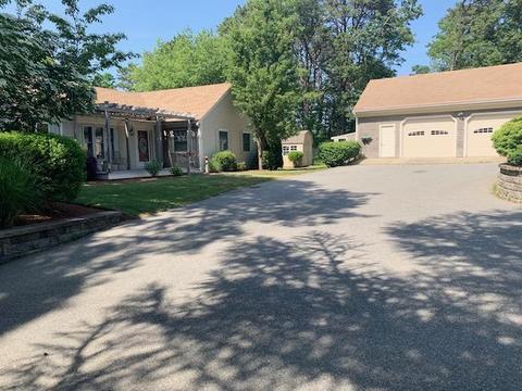 347 Wheeler Rd, Marstons Mills, MA 02648 photo 4
