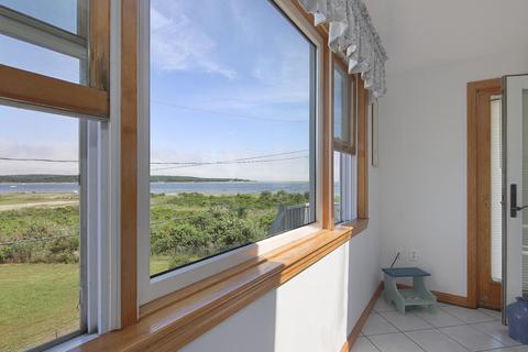 28 Wankinquoah Ave, Wareham, MA 02571 photo 5