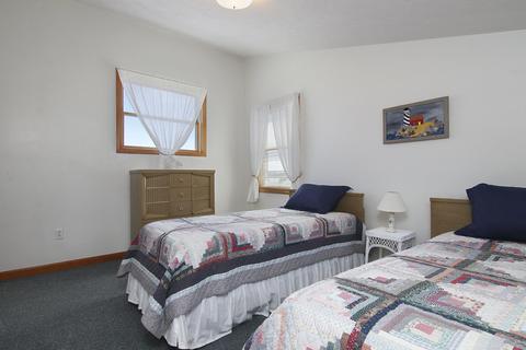 28 Wankinquoah Ave, Wareham, MA 02571 photo 9