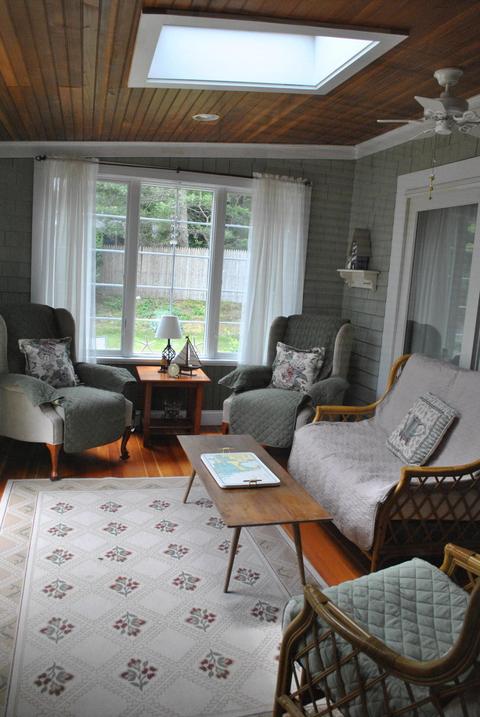 58 James Cir, Mashpee, MA 02649 photo 9