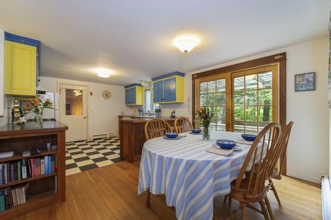 135 Oak Leaf Rd, Eastham, MA 02642 photo 8