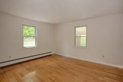 90 Main St, Mashpee, MA 02649 photo 17
