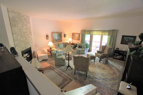 9 Riverview Ave #E, Mashpee, MA 02649 photo 2